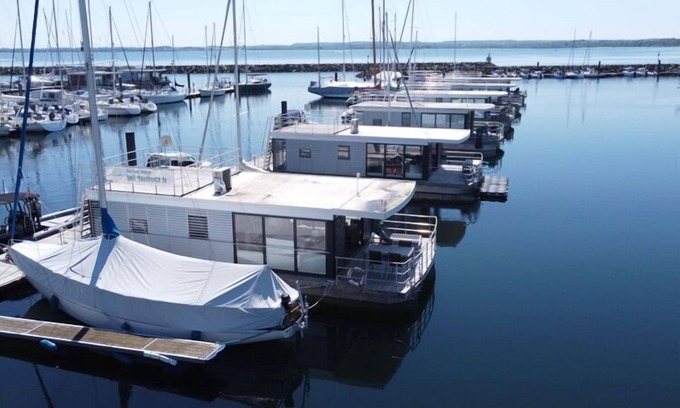 Tarnewitz Boat Rental | Hausboot in Boltenhagen