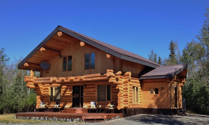 Haines Junction Cabin | Haven in the Willows