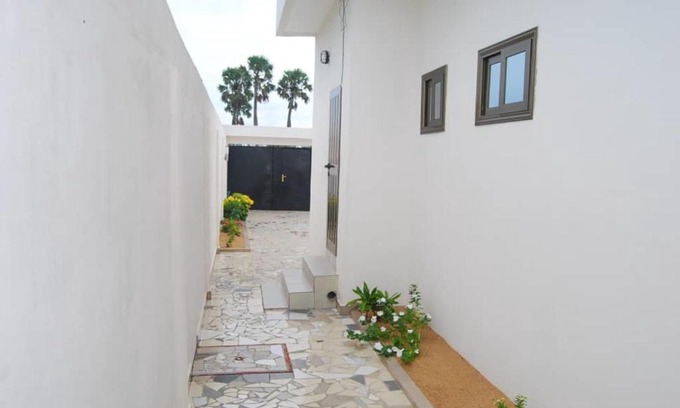 Abomey-Calavi Apartment | Havre de paix