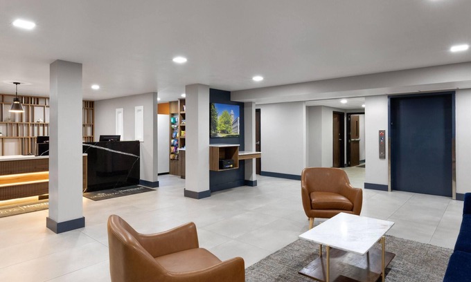 Bentonville - Fayetteville Hotel | Hawthorn Extended Stay By Wyndham Springdale