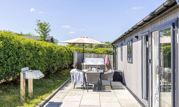 Lifton House | Hazel Lodge, 27 Roadford Lake Lodges