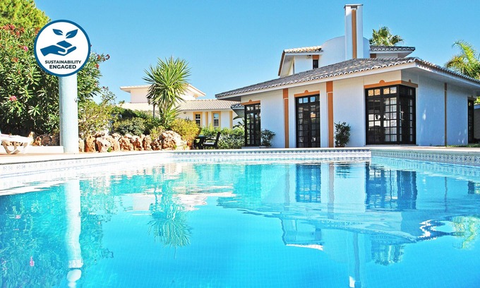 Vale do Garrao Villa | Heatable pool, BBQ & total privacy