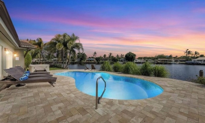 Cypress Lakes House | Heated Pool+Hot tub! Waterfront-Pool table+Kayaks!