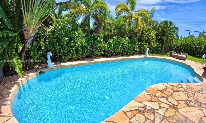 Pompano Isles House | Heated Pool+Ping-Pong Table! Close To Beach!
