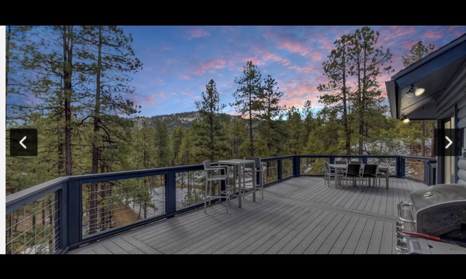 Prescott House | Heaven on Earth. Sleeps up to 18. Majestic views.