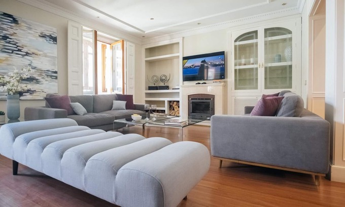 Huertas Apartment | Heima Puerta del Sol - Plaza Santa Ana