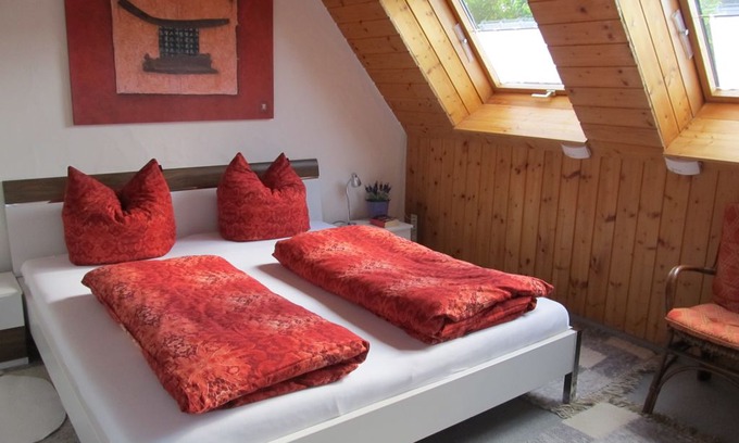 Bermatingen Apartment | Heimeliges und großzügiges Haus Sonnenschein in Bermatingen, 02. Fernblick