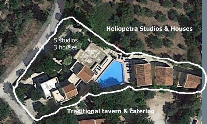 Douliana House | Heliopetra studios group accomodation