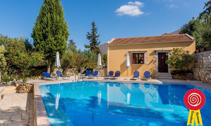 Douliana Condo | Heliopetra studios, small village close to beaches