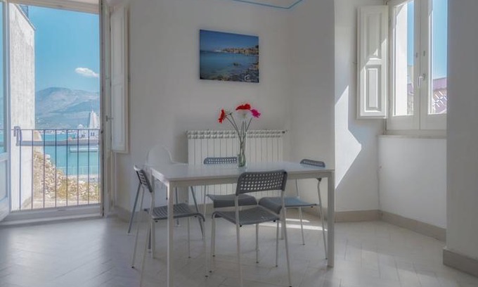 Gaeta Apartment | Hello Gaeta Apartment