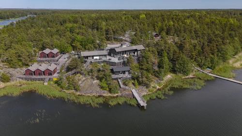 Rauma Cabin | Helmiranta