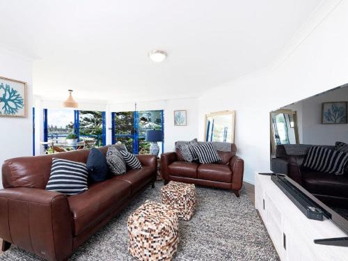 Tuncurry Apartment | Heritage 401 Amazing Lake Views