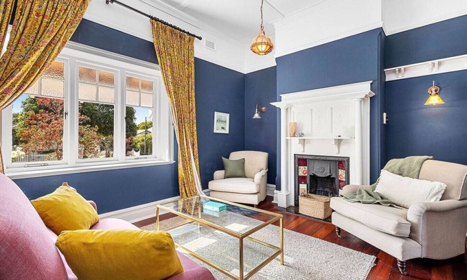 Nedlands House | Heritage Hideaway in Nedlands's
