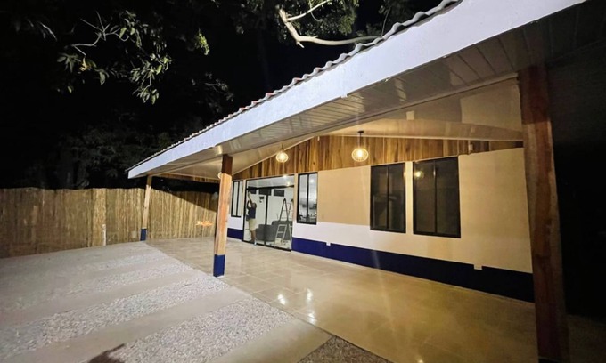 Huacas House | ¡hermosa Casa Completamente Nueva, Ubicada a Solo 10 min de la Playa!