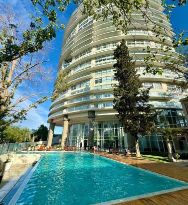 Mendoza City Center Apartment | Hermoso Dpto. en Torre Leloir, Seguridad 24 HS