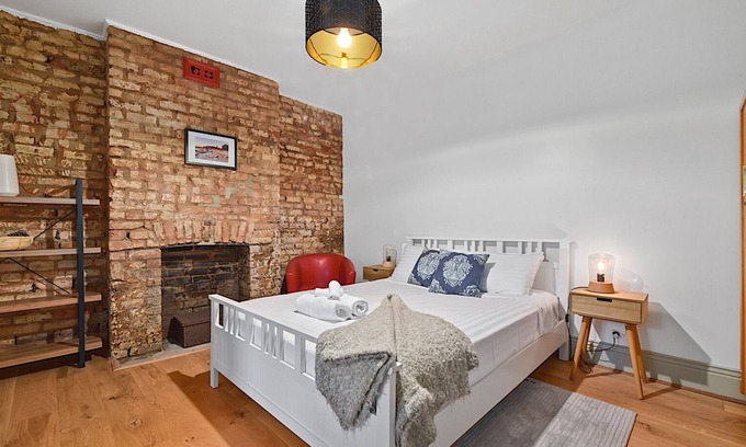 East Launceston Apartment | Hidden Gem in East