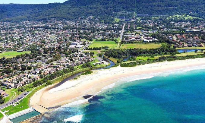 Woonona House | Hidden Gem In Woonona