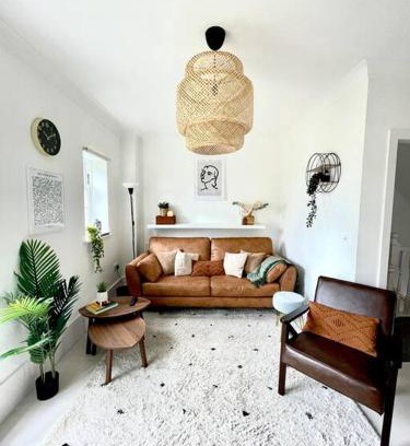 Chelmsford Apartment | High-End 2 Bed Maisonette in Beaulieu Park
