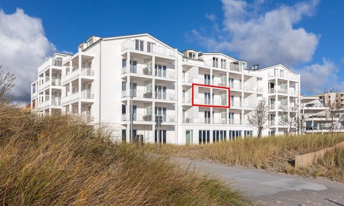 Grossenbrode Apartment | High-quality 3-room apartment in the first row with magnificent sea views -