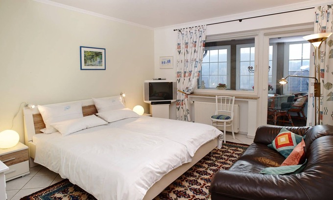 Daun Apartment | high quality, lovingly furnished 4-star apartment i. d. Vulkaneifel