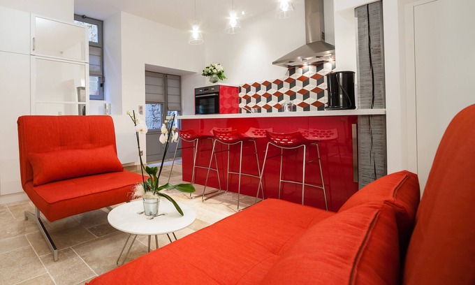 Sarlat-la-Caneda Historic Center Apartment | High standing apartment in the heart of the medieval city of Sarlat