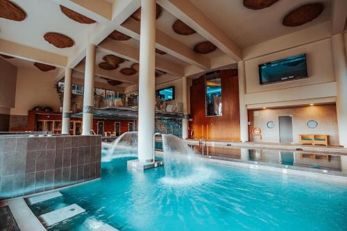 Fuengirola House | Higueron Studio apartment in Resort next Luxury SPA