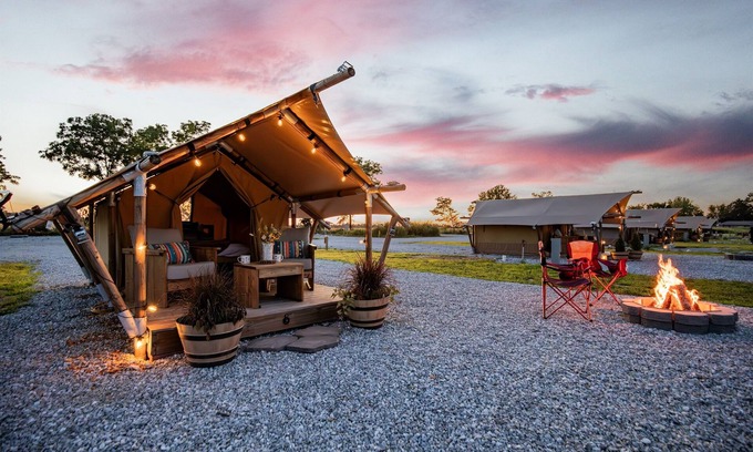 Cassville RV Rental | Hike, Fish, Glamp, Repeat near Roaring River Park
