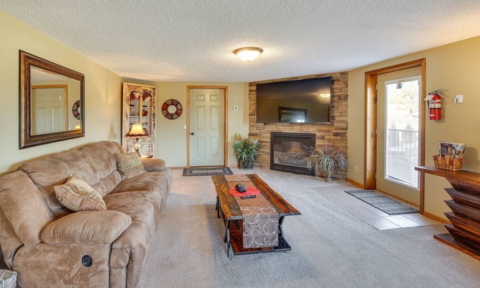 Hill City House | Hill City Hideaway Near Mt Rushmore & Hiking