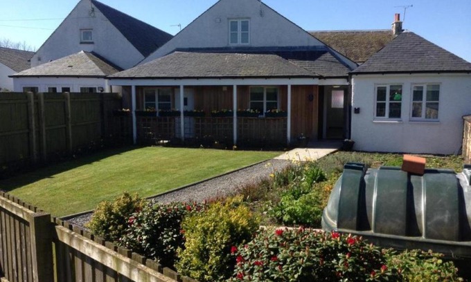 Stirling Hotel | Hillhead Farm Lets