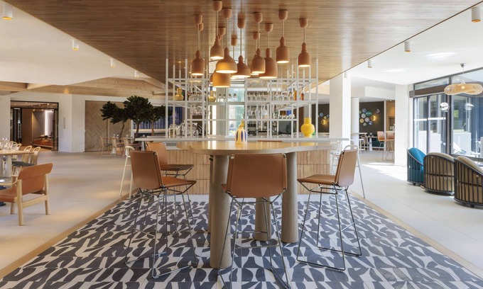 Vitrolles Hotel | Hilton Garden Inn Marseille Provence Airport