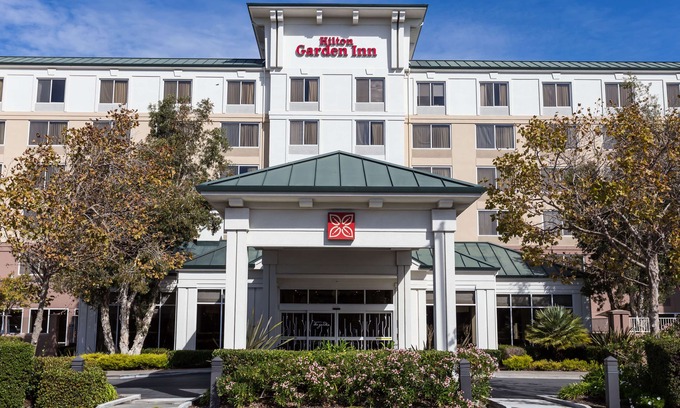 East San Mateo Hotel | Hilton Garden Inn San Mateo