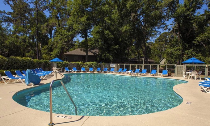 Shipyard Plantation Villa | Hilton Head 2BR w/Bikes, Pool Access + Steps from Coastal Exploration