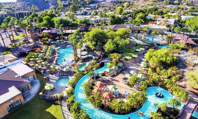 Camelback East Resort | Hilton Phoenix Resort at the Peak