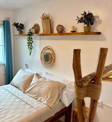 Port Barton Apartment | Hiraya Apartments