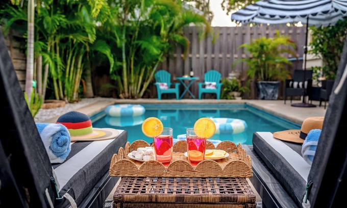 Bradenton House | Historic 6BR Estate w/Heated Saltwater Pool, Game