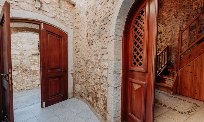Atsipópoulon Cottage | Historic guest house "Arkadi Spa" with beautiful sea views