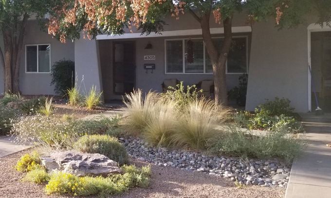 Nob Hill House | Historic Nob Hill home with cozy covered deck and close to Route 66.