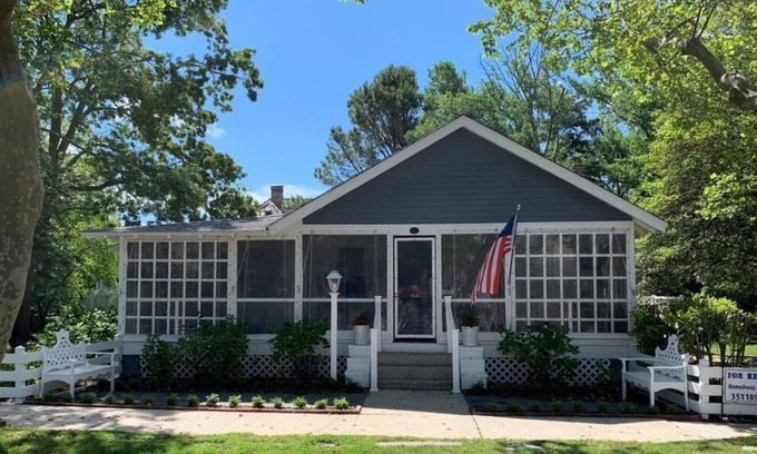 Rehoboth Beach Cabin | Historic Pines Cottage Sleeps 10 – Walk to Beach, Porch, Patio, and Charm!