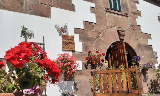 Hermandad de Campoo de Suso Hotel | Hotel* La Casona de Barrio, Alto Campoo