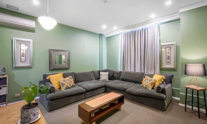 Hobart Central Business District Apartment | Hobart Hub Parkside Nook by Salamanca and Waterfront