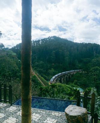 Ella Bed & Breakfast | Hobbit Hole Hideaway