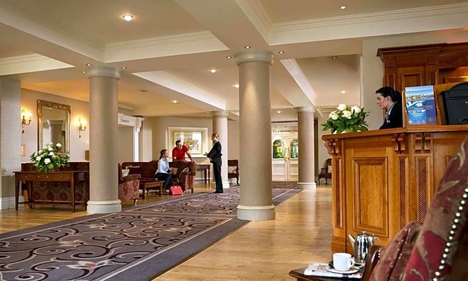 Athlone Hotel | Hodson Bay Hotel