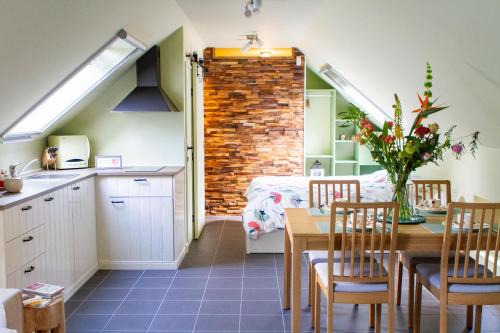 Geetbets Apartment | Hoeve Hulsbeek: genieten van de natuur en de rust