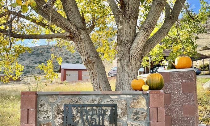 Cody House | Hole in the Wall Getaway - New Listing!