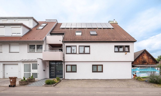 Kirchheim unter Teck Apartment | Holiday Apartment "Apartment Am Wasen" with Balcony
