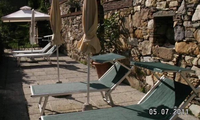 Ruota Apartment | Holiday apartment Colle di Compito for 2 - 6 persons with 2 bedrooms - Twin house