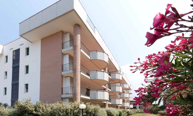 San Vincenzo Apartment | Holiday apartment with air conditioning and pool