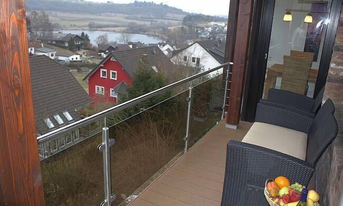 Schalkenmehren Apartment | Holiday apartment Schalkenmehren for 1 - 6 persons with 2 bedrooms - Holiday apartment
