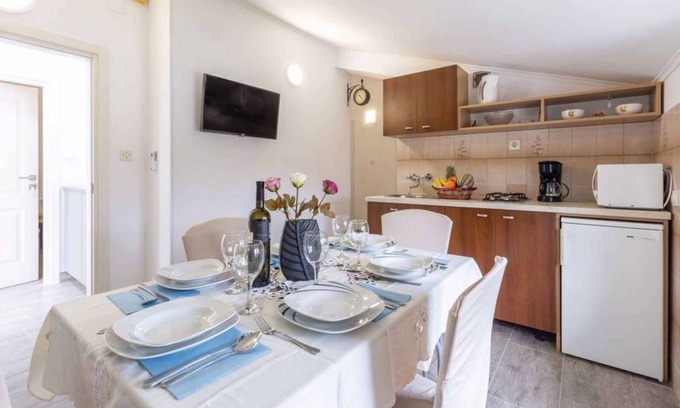 Jasenovica Apartment | Holiday apartment with airconditioning