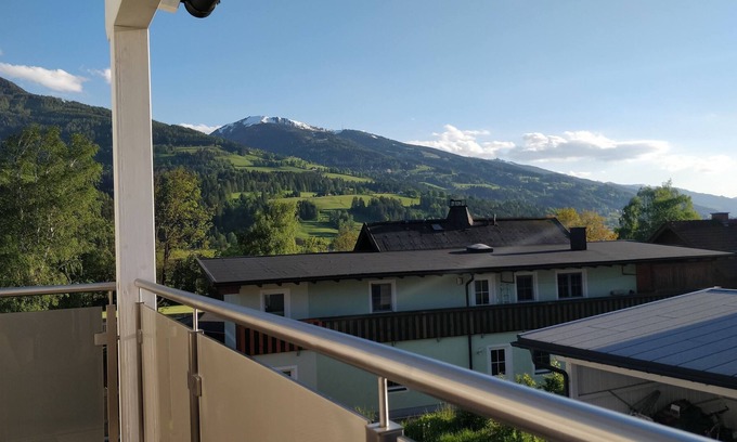 Aich Apartment | holiday apartment/apt. for 4 guests with 69m² in Aich-Assach (169063)